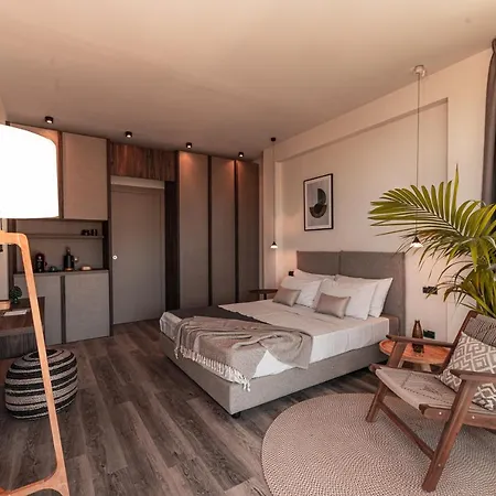 Insulae リゾート チェファル